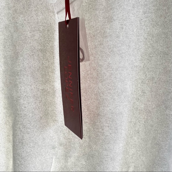 Jennifer Lopez Criss Cross Cut Out Off-White Sweater - Picture 8 of 12